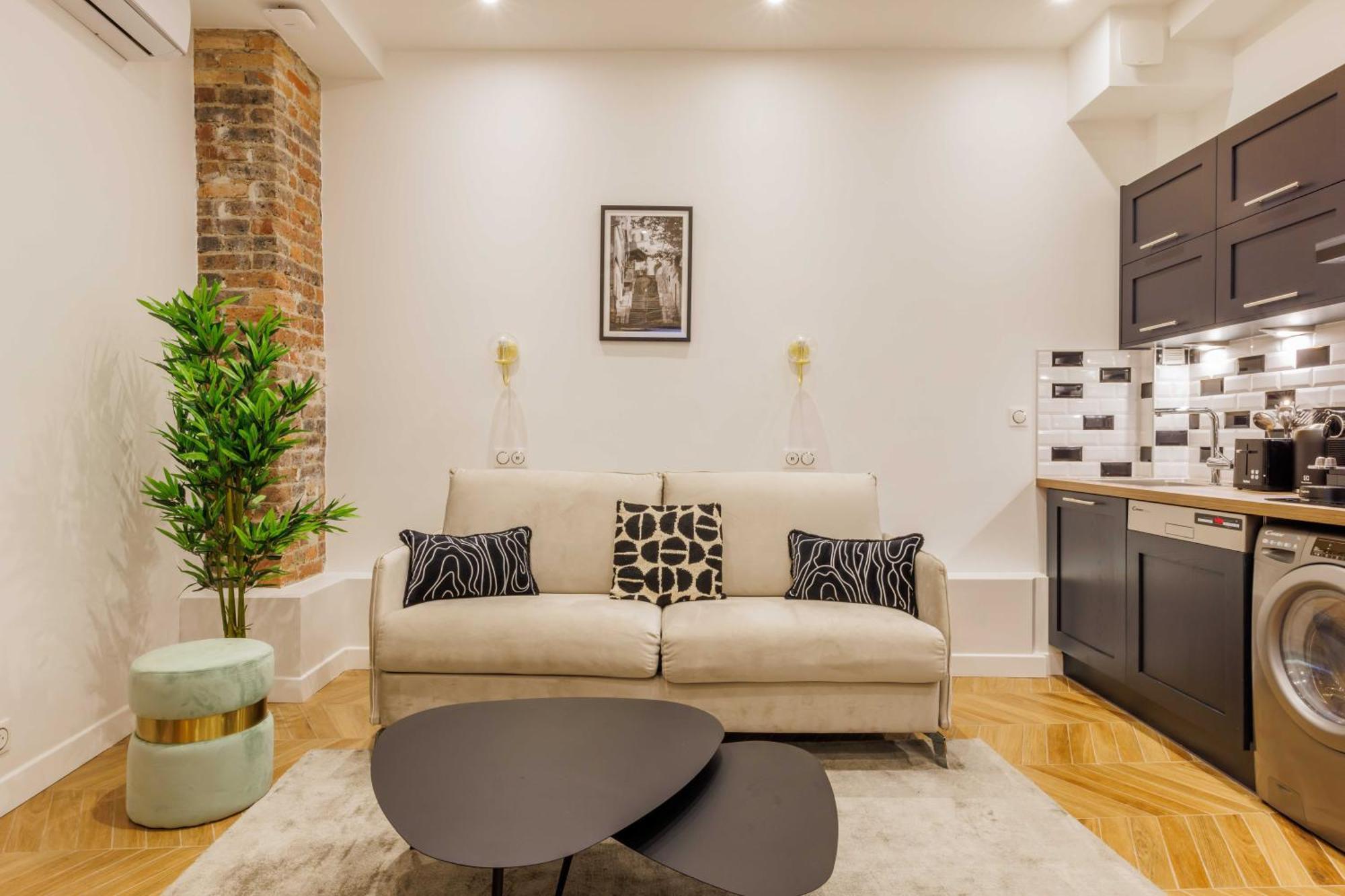 Charmant Appartement 2Br-6P - Gare De L'Est Париж Екстериор снимка